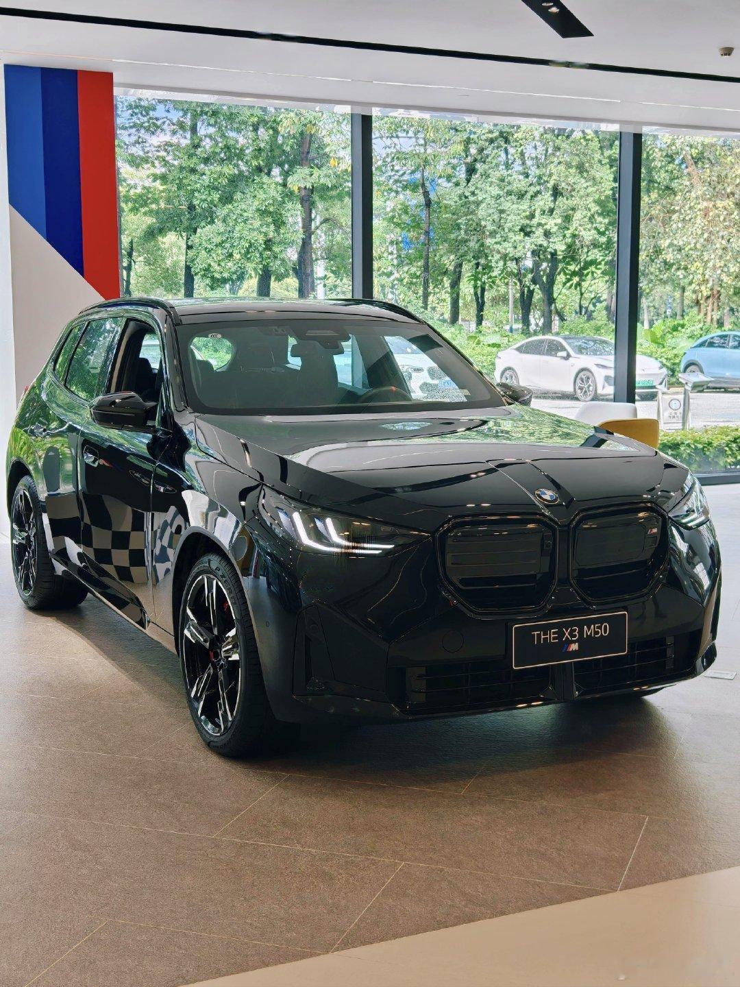 x3m50比普通x3气质好太多了，等会试[捂嘴哭][捂嘴哭][捂嘴哭] ​