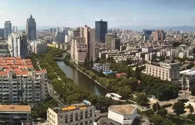 🏅2026中网单打签表出炉！郑钦文、德约科维奇确认出战，看点拉满！

中国网球公开赛即将开打，郑钦文主场作战，能不能突破自我再创佳绩？德约再度登场，能否拿下冠军？一众顶尖高手齐聚北京，球迷期待值拉满。

今年中网你最期待哪位选手的比赛？郑钦文能不能在主场拿下好成绩？

中网 郑钦文