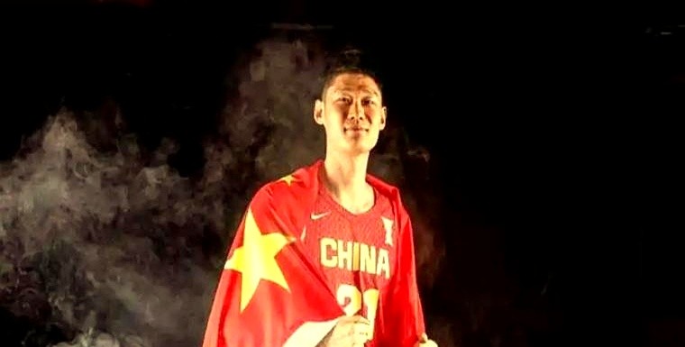 CBA的邓肯？胡金秋说不，他想当中国的詹姆斯。  28岁的胡金秋，已经...