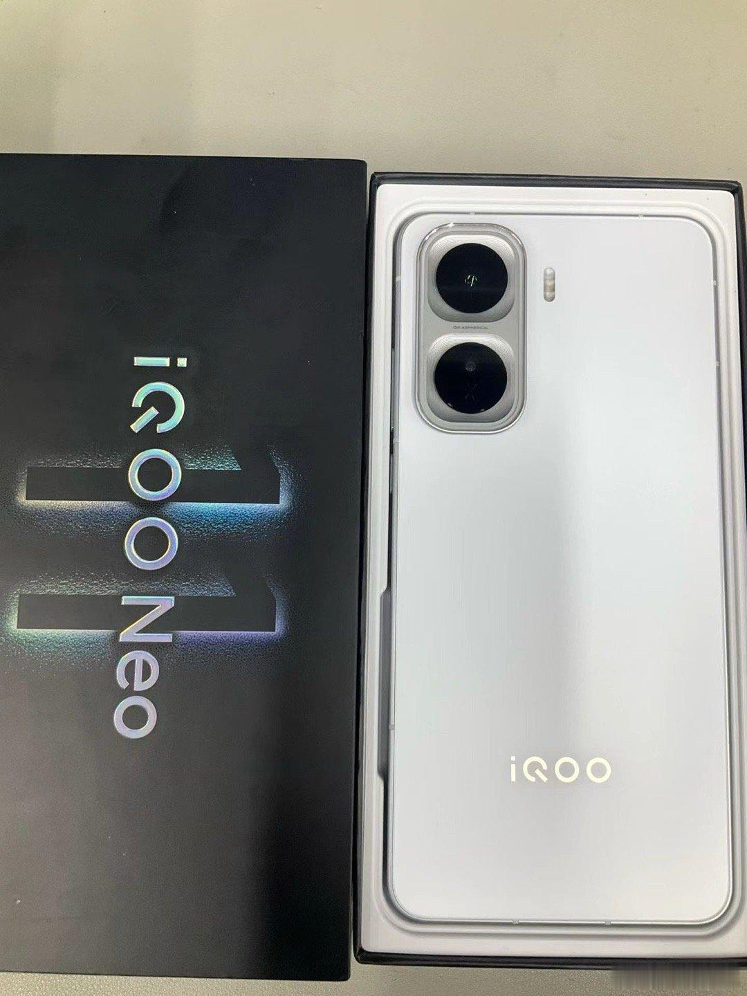 IQOO Neo11 16+512G 白
电池效率100 成色99新 在保27/09/13
3250 ​