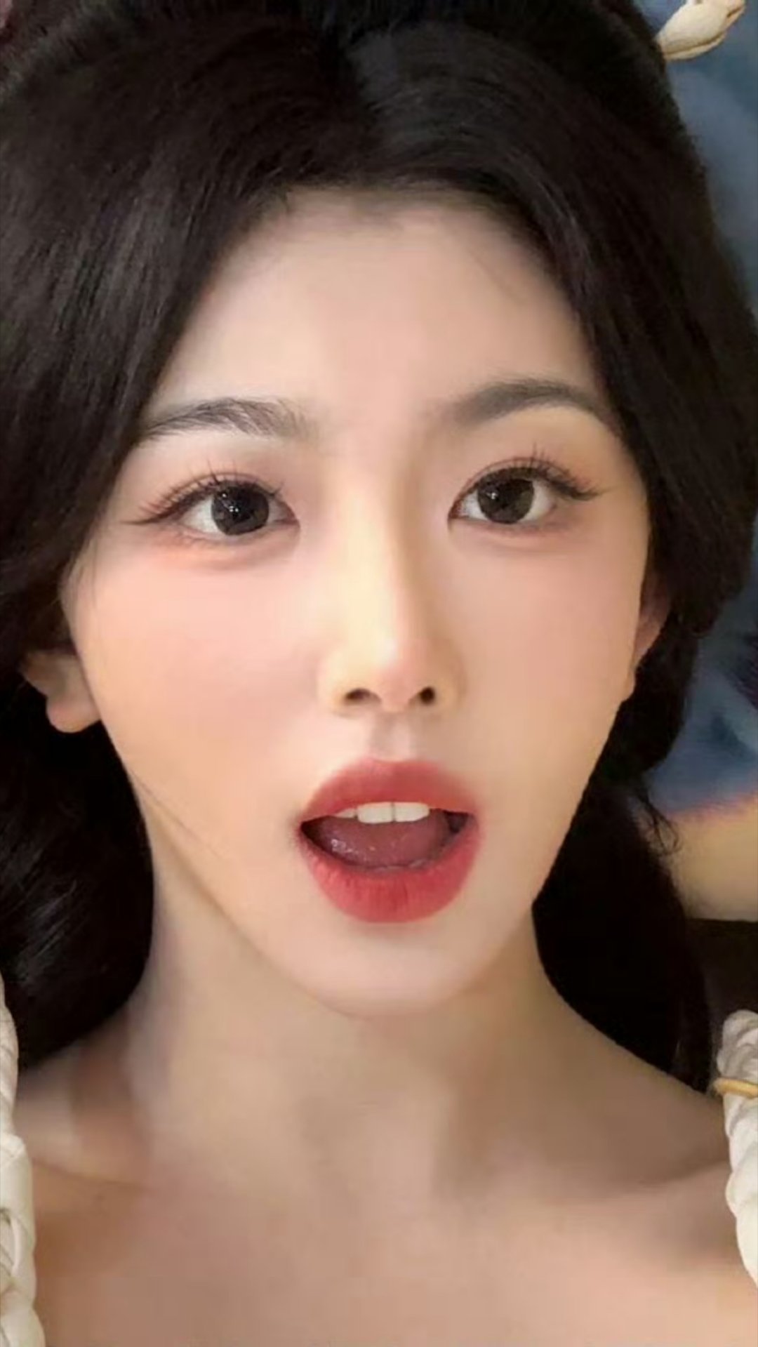 一张封神之孔雪儿
嘴巴好美好适合[鲜花] ​
