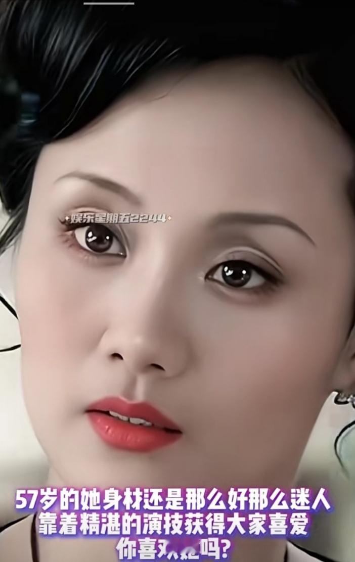 模特出身，难怪气质这么好，快60岁的人还是这么美，阿姨级别的美女，有喜...