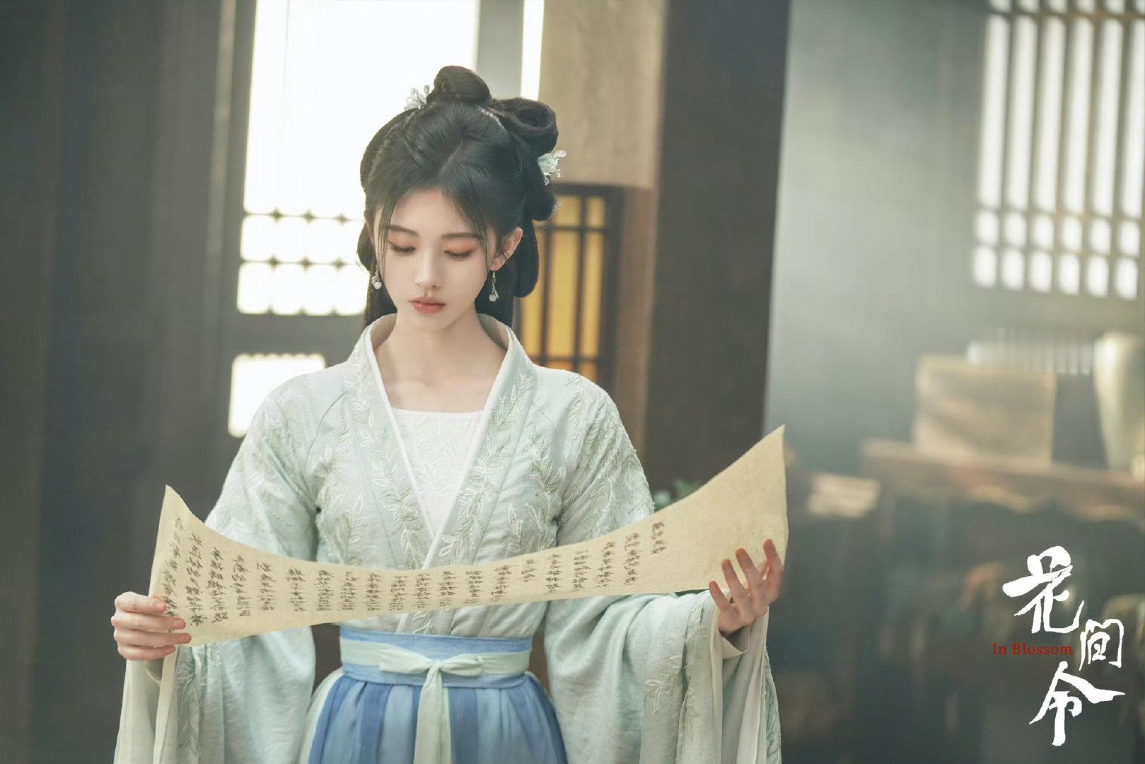 #鞠婧祎露芜衣#jjy#鞠婧祎月鳞绮纪#

我时常暴风暴雨 但你依然是我的晴天(⑅˃◡˂⑅)

​