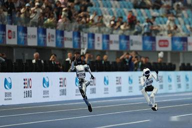 机器人100米，已经跑进8秒64了🤖  第二届 World Huma...