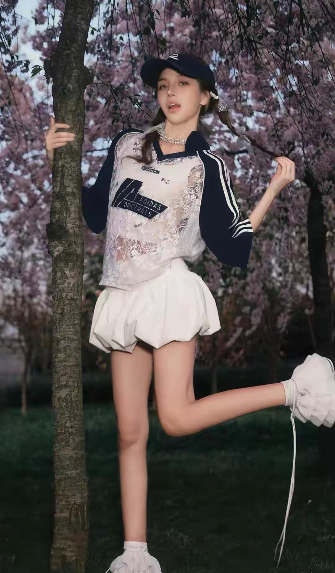甜馨写真美得发光，一眼就让人心动到移不开眼！ ​
