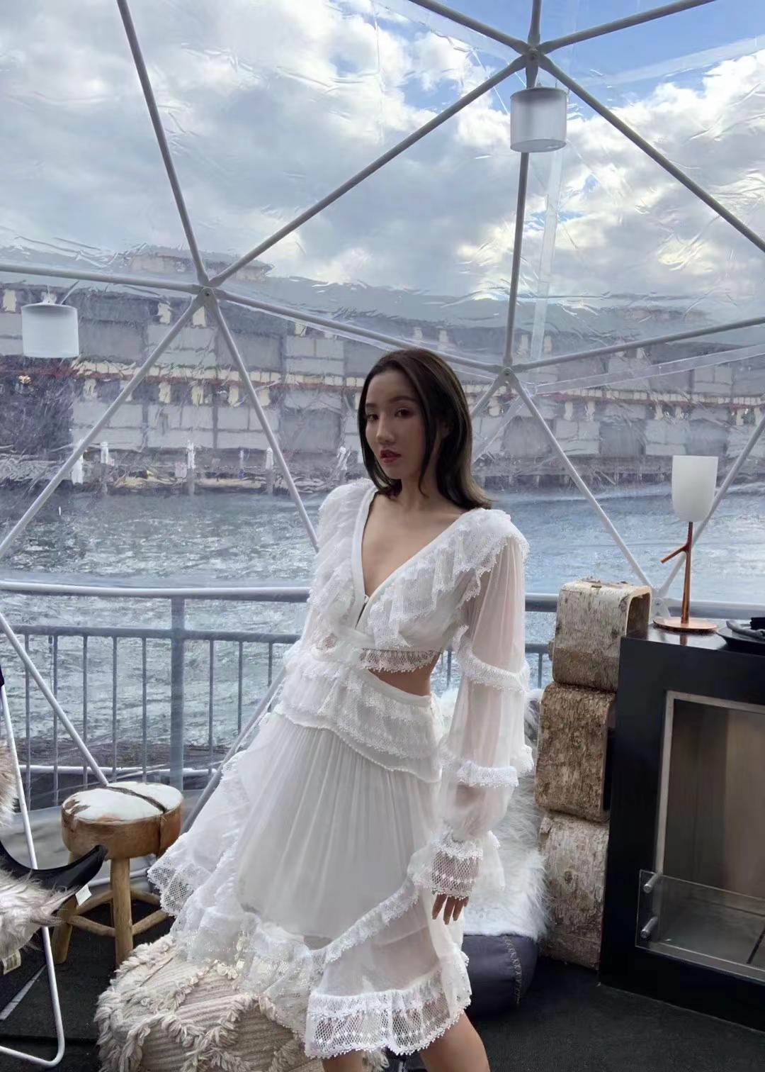 上行经济的美。