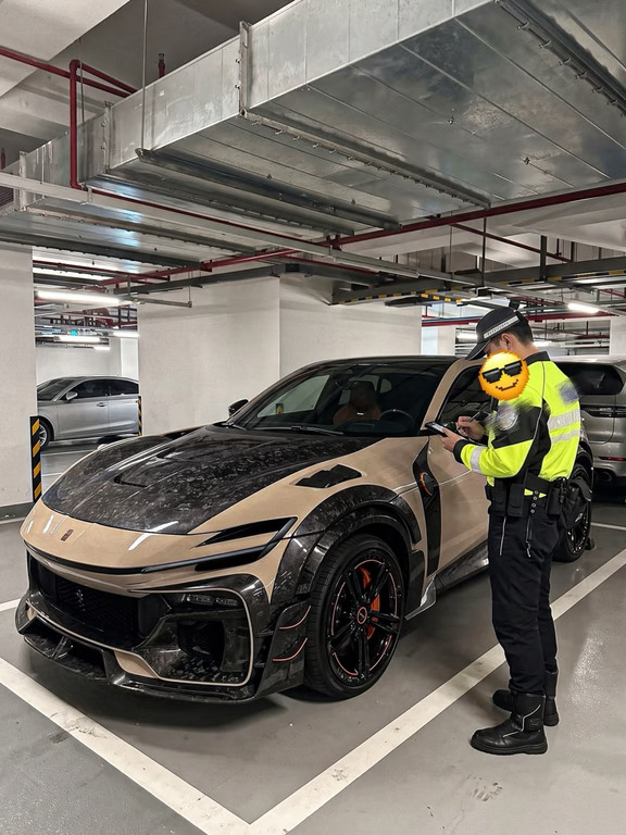 糟糕！吸引到了叔叔👮🏻‍♂️