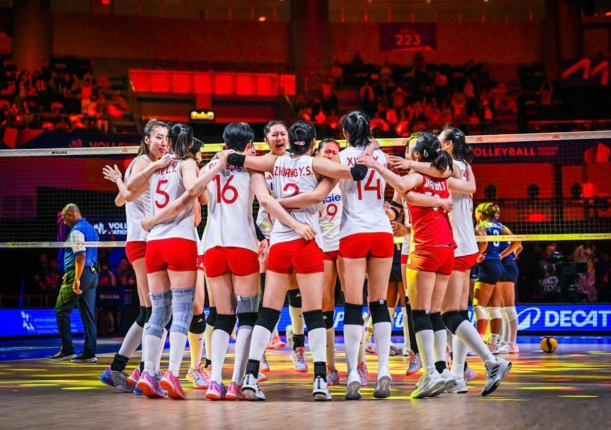 还有几天亚锦赛就要在天津开打啦🏐 我会在家里守着直播，跟大家一起为中...