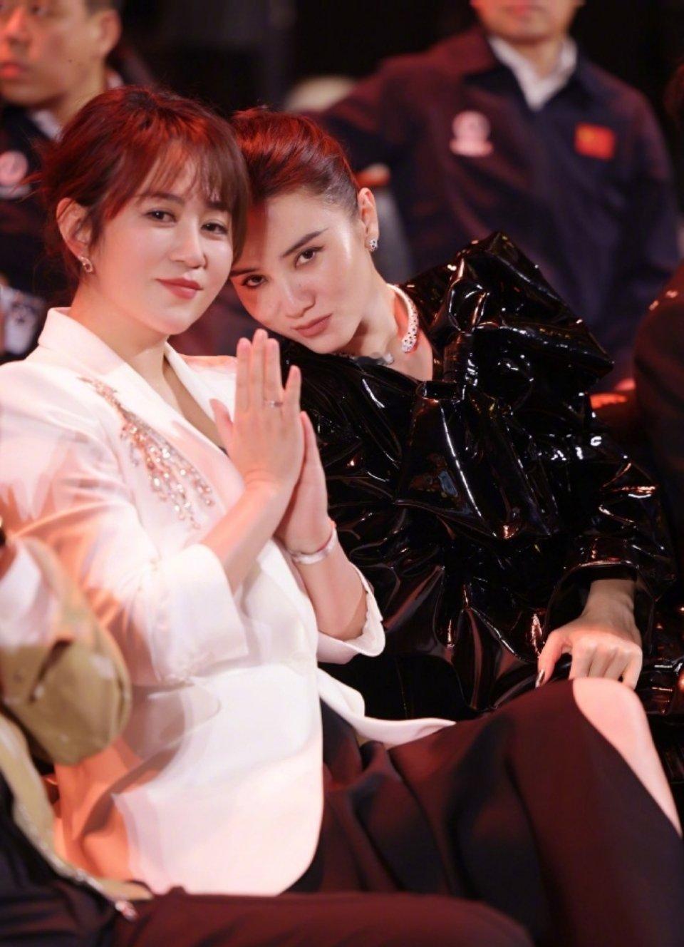 这个马丽简直是小白兔塑来的吧 ​