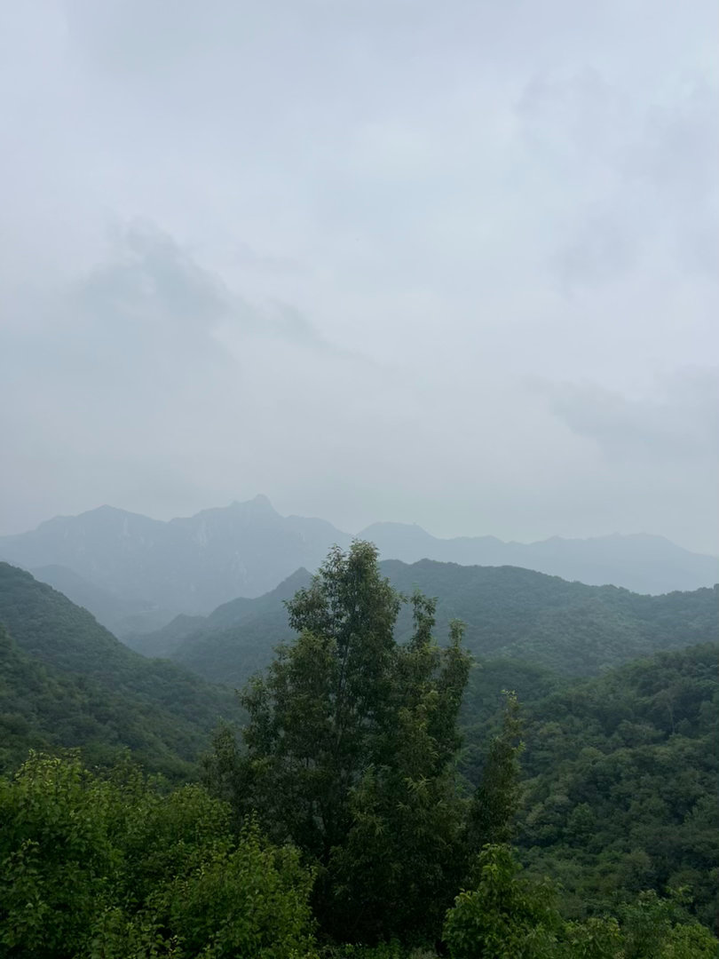 不到长城非好汉 慕田峪走西线，爬到18号敌楼爬不动了 今天天气不错，3...