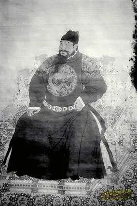 朱棣：从“藩王造反”到永乐盛世，他为何能成为明朝最强皇帝之一？

在明朝历史上，朱棣绝对是个绕不开的人物。

有人说他是雄才大略的帝王，也有人说他是“靠造反上位”的狠角色。可无论评价如何，有一点很难否认——朱棣确实把大明王朝推向了一个新的高度。

尤其是军事、外交和国力扩张方面，永乐时期的明朝，