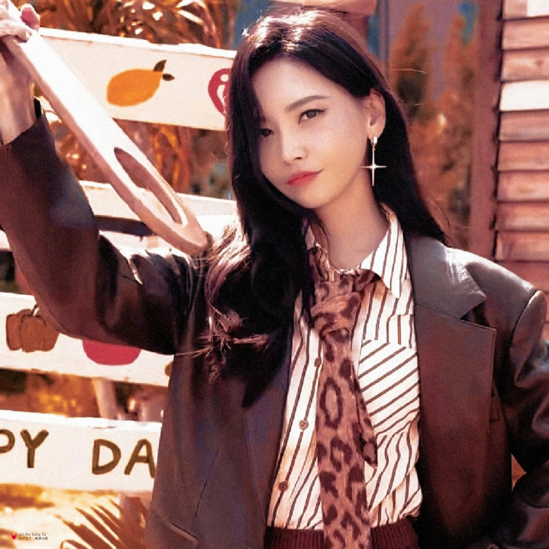 坠入一场秋日旧梦🍂 ​