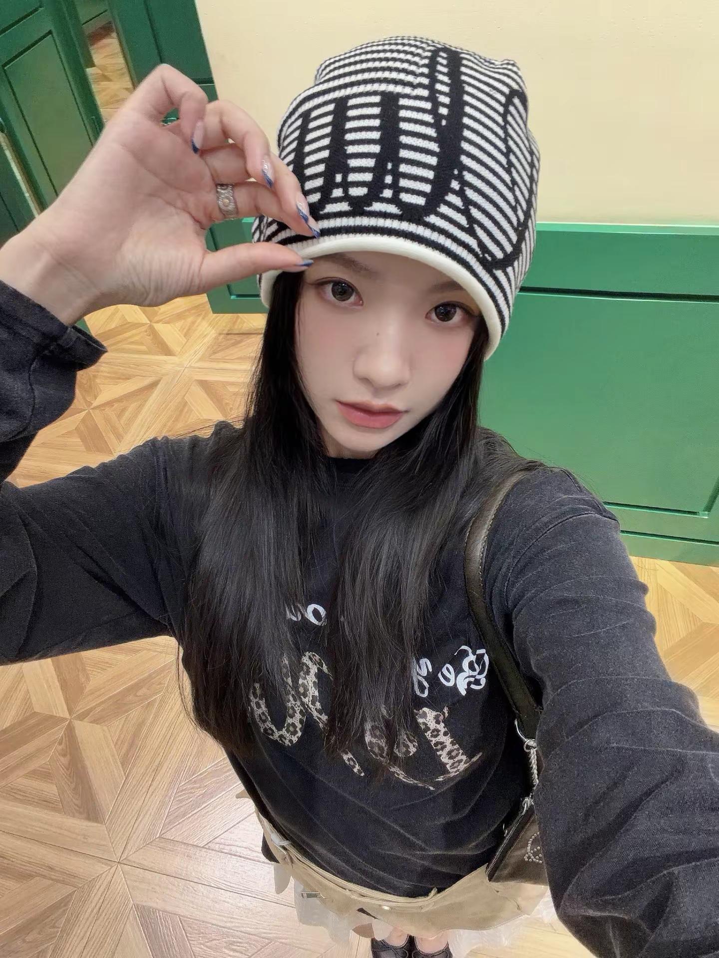 我这种天菜 不要太受女孩欢迎