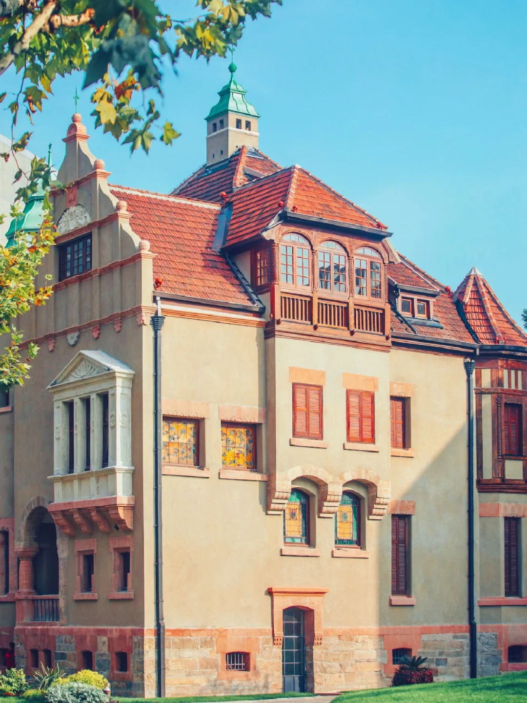 这不是德国，这是上海街头的音乐城堡！