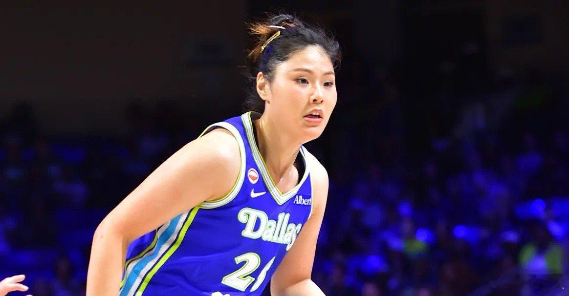 李月汝成为继韩旭之后第2位达成WNBA生涯500分的中国球员  北京时...