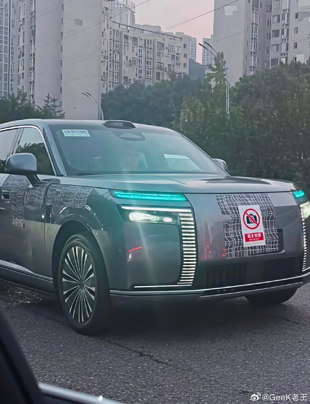阿维塔t09个有真不小，霸气侧漏！ ​