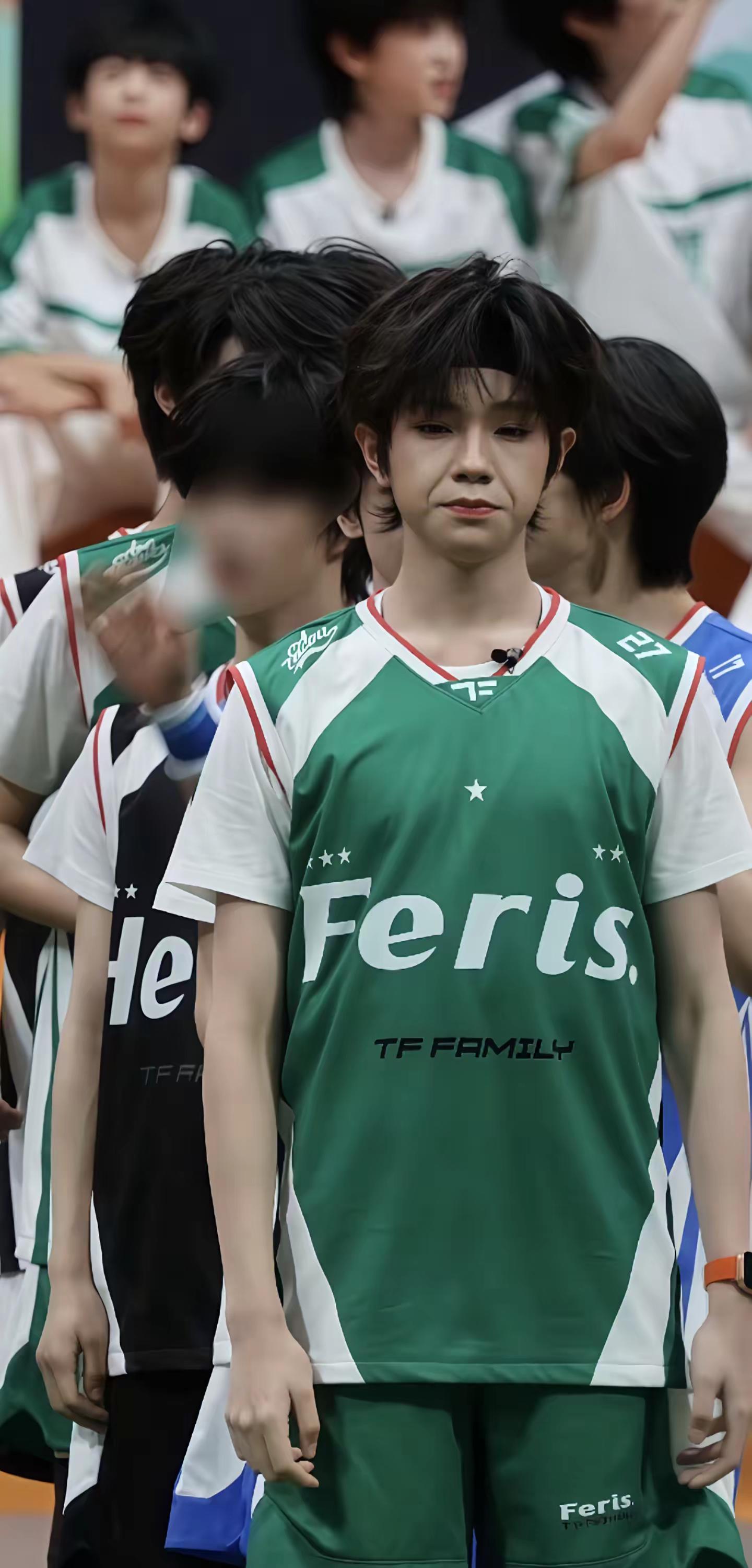 橹橹带着他的神之八秒和他唱的歌来啦💙❤️皓橹 王橹杰 王橹杰五女一 全开麦