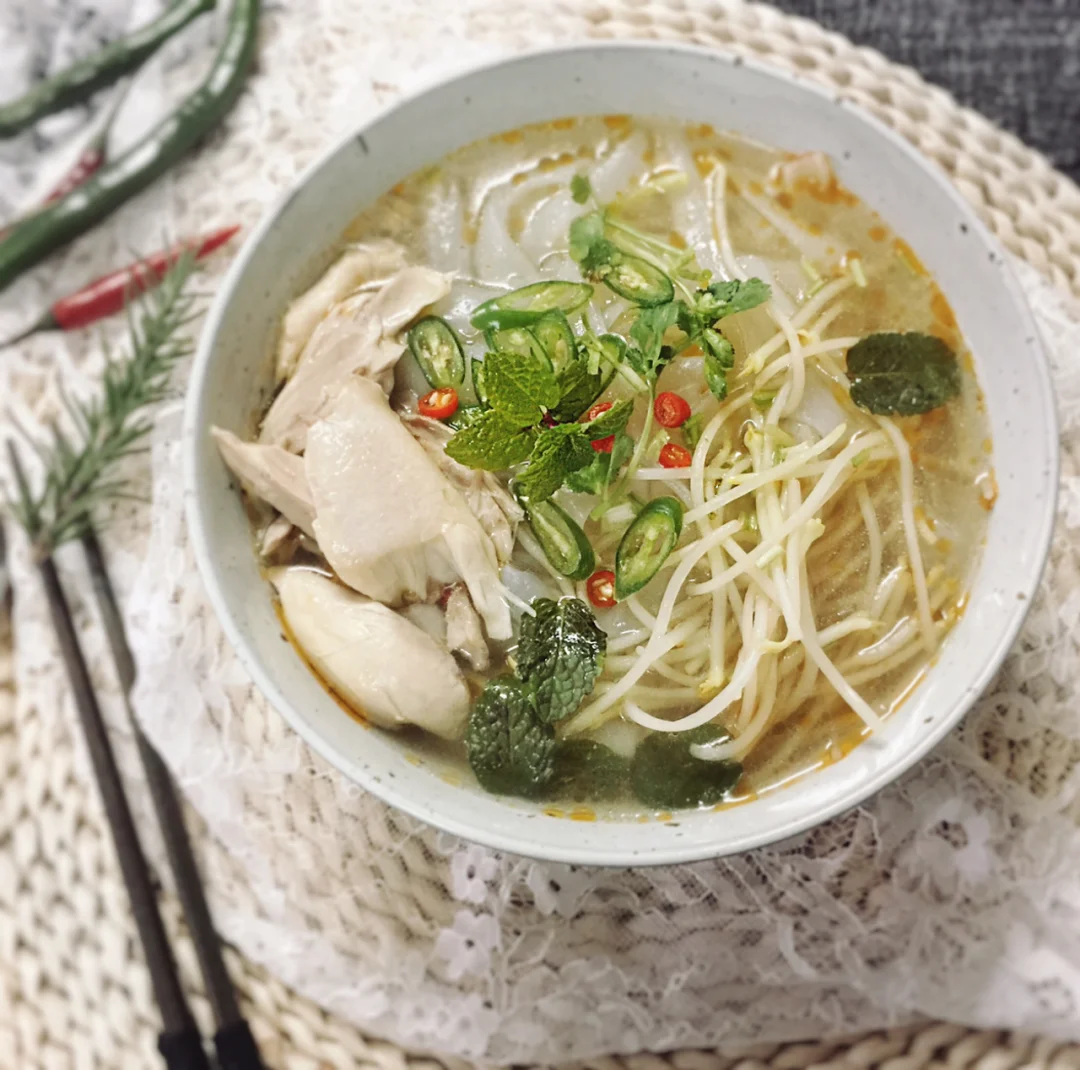 越南风味鸡肉米粉