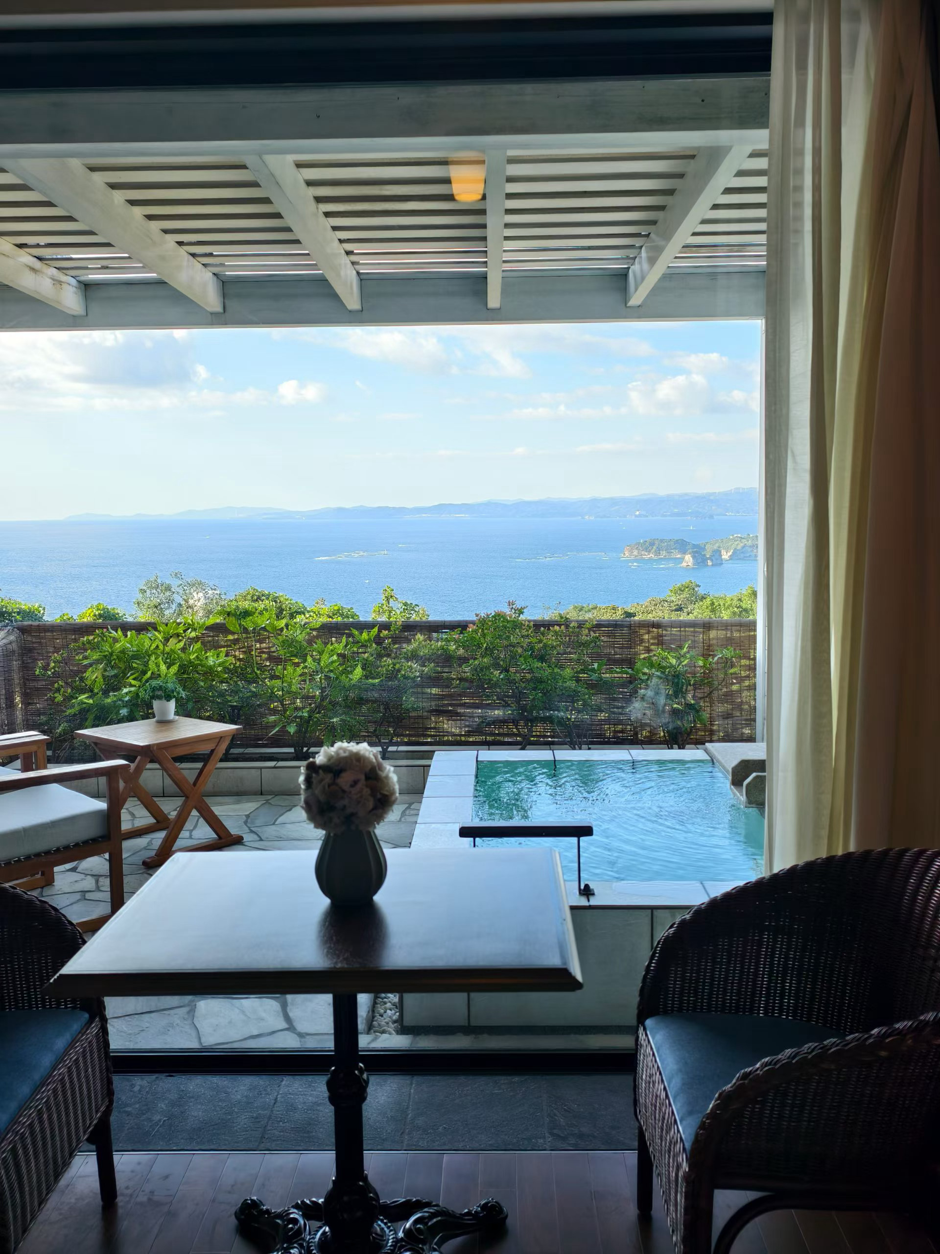 点根线香，喝杯茉莉花茶，一会泡个海景温泉菊姐的旅行日本旅行 ​​​