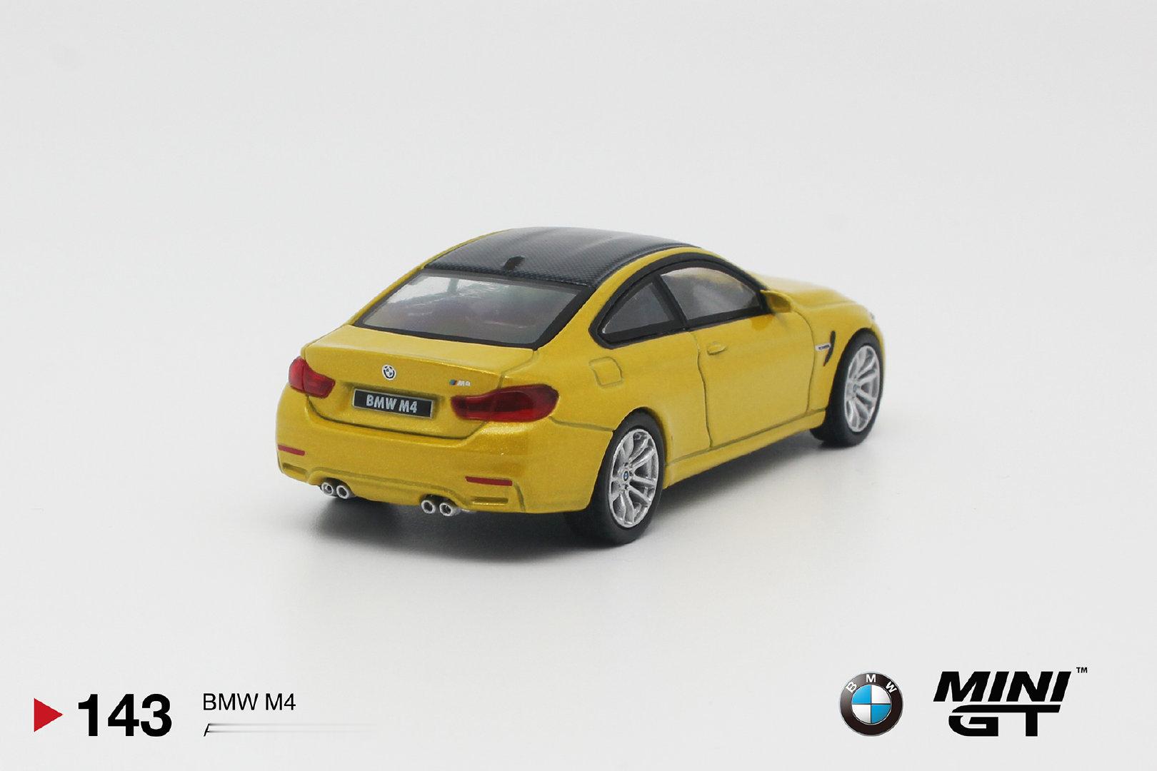 MINIGT 143 宝马 M4（F82）奥斯汀黄金属漆 BMW M4 (F82) Austin Yellow Metallic#64比例车模[超话]##宝马[超话]##汽车模型[超话]# ​