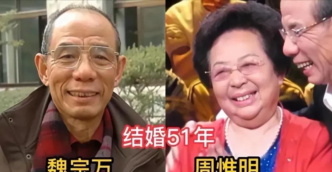 87版《红楼梦》里那位泼辣精明的王熙凤让邓婕红遍大江南北，可在事业最红火的时候她选择嫁给张国立，慢慢把重心从片场挪回了家里。前阵子有媒体拍到两人逛菜市场，张国立一路拎着袋子跟在后面，邓婕挑菜砍价，他就在旁边等着，偶尔递句话，和普通夫妻过日子没两样。而演过《水浒传》里李逵的赵小锐，戏里五大三粗，生活里