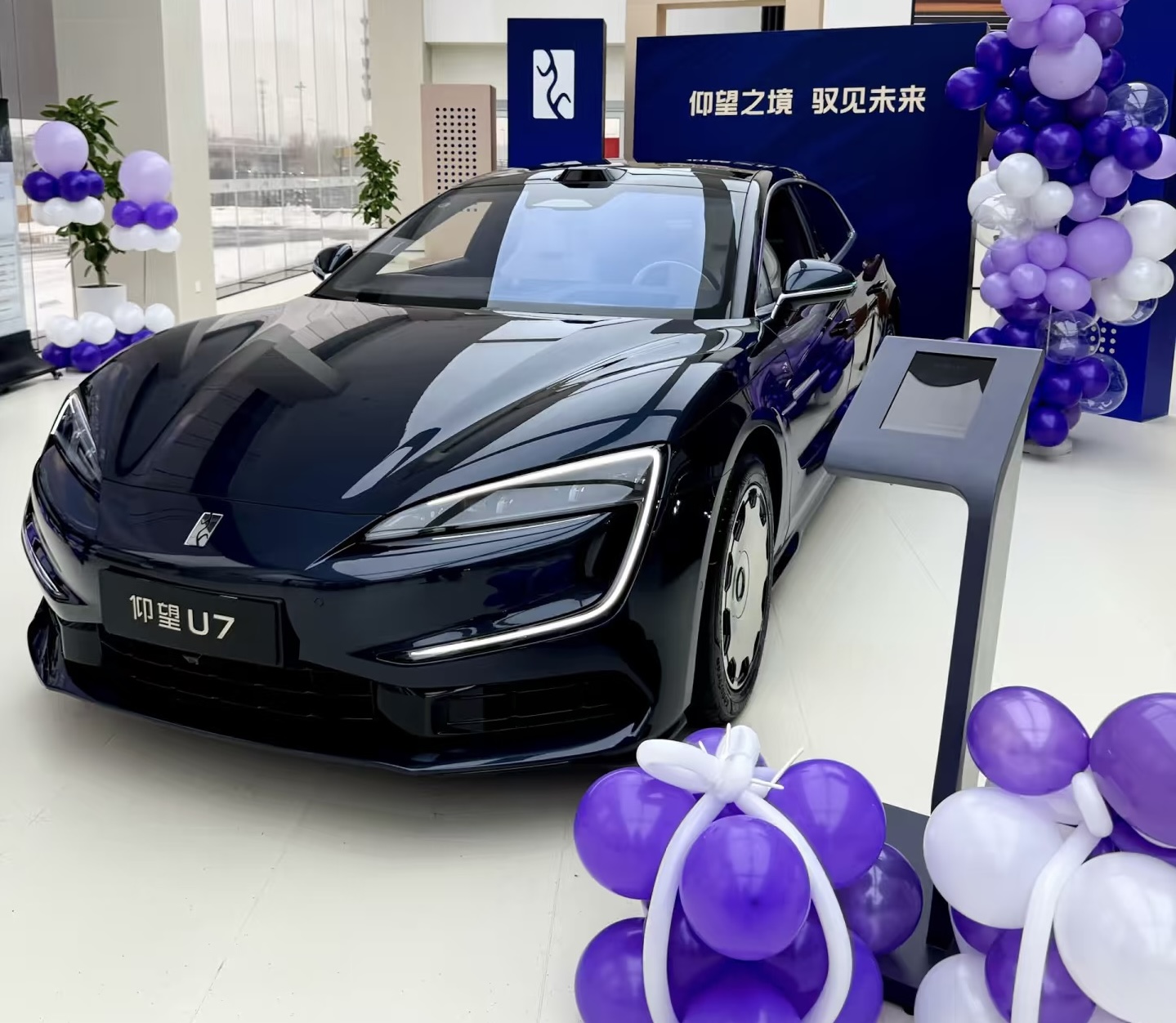 实测仰望U7 EV，国产代步旗舰太舒服