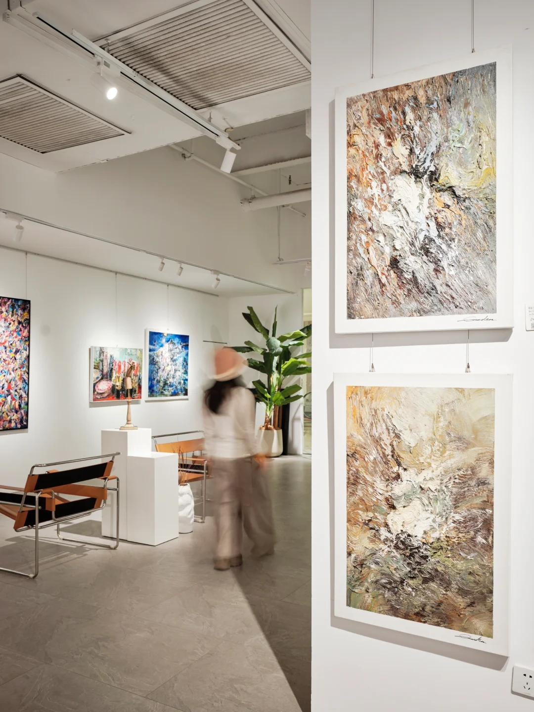 天津小众画展，家居中心卖画的艺术家