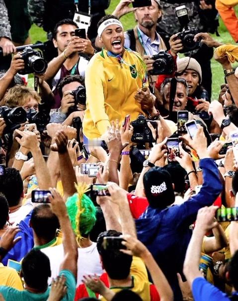 #内马尔[超话]#  里约奥运会夺冠十周年🥹😭👑🏆🥇🫶🏻

节点             北京时间                巴西时间（里约）
决赛开赛      8月21日 04:30           8月20日 17:30
加时结束      约 06:15                 约 19:15
点球大战         约 06:30                  约 19:30
颁奖 ​