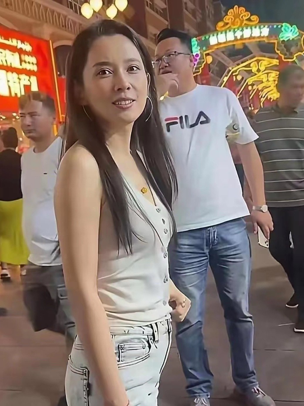还以为森林北是什么神仙颜值，能把汪峰迷的神魂颠倒的 ​