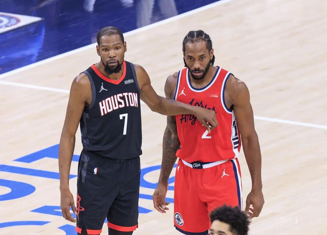 记者：火箭有可能用申京换伦纳德搭配杜兰特 据NBA记者Michael ...