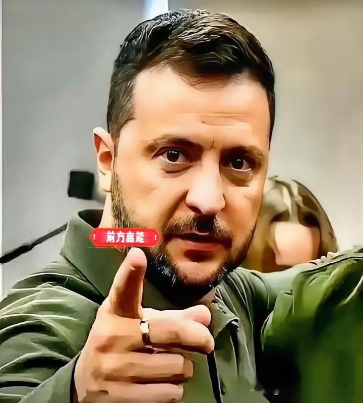 泽连斯基为什么还能活到现在？
普京大帝不是杀不掉他，而是不敢动他！

俄乌冲突打了四年多，有一个问题始终被反复追问：俄军有“匕首”高超音速导弹、有精锐特种部队，为什么始终不对泽连斯基实施“斩首”？

答案很直白：不是不能杀，而是不敢杀。留着活人比杀掉死人划算得多。

俄国家杜马国防委员会主席安德烈·