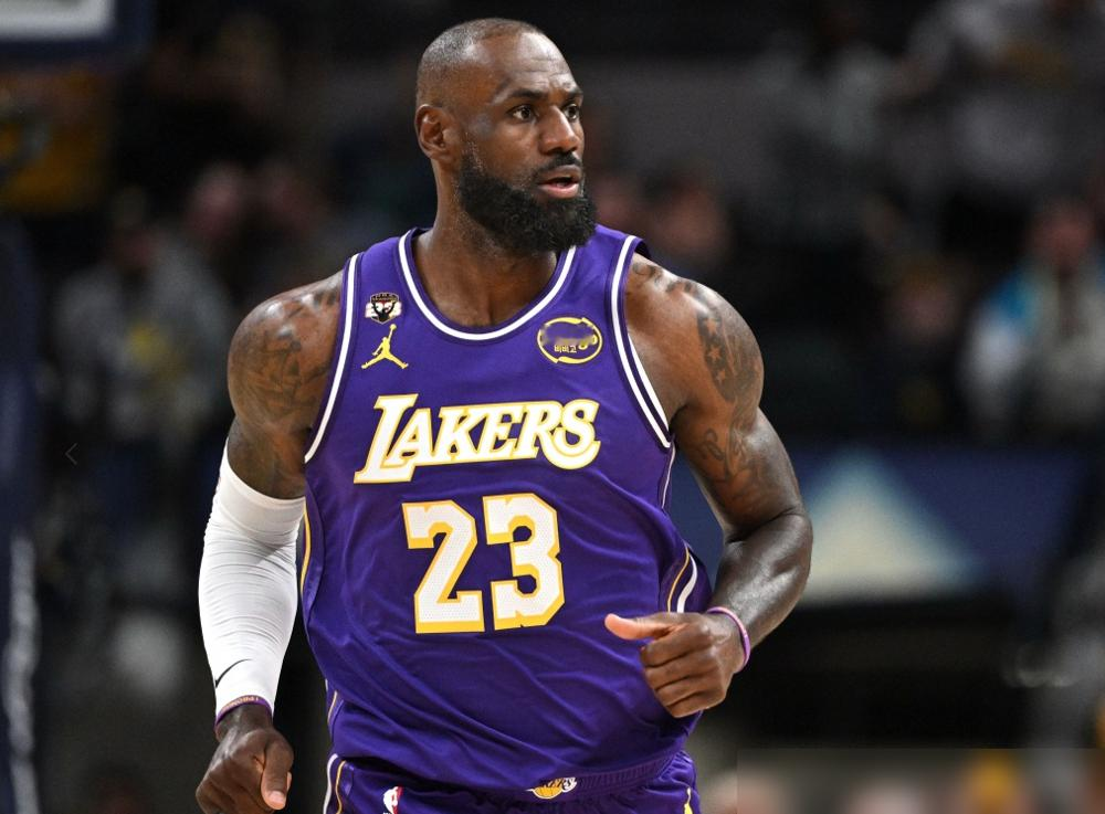 别信什么“惺惺相惜”，那都是场面话。真正的江湖，在裁判报告里。 20...