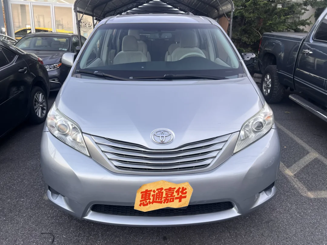 百台库存 新到11年Toyota Sienna LE AWD 100k英里 价格