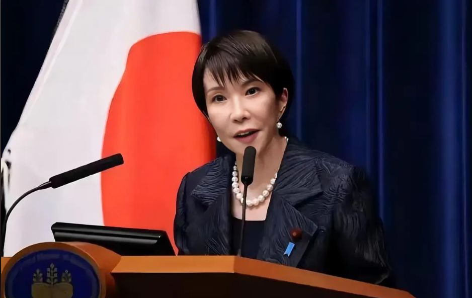 名古屋亚运会还没开幕就把日本办赛模式干破产了。9月19日名古屋亚运会就要开幕了，申办的时候，名古屋承诺的总预算是850亿日元，到现在，实际预算已经飙到约2400亿。翻了将近三倍。业内有人预测，最终可能突破3000亿。
 
钱花到哪去了，名古屋方面给过一些解释，日元贬值、建材涨价、人力成本上升，主场馆