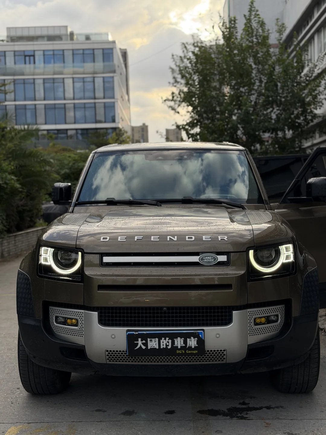 20年路虎卫士110 p400 HSE 汽油3.0T➕48V
1手 实表 刚刚1