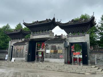 余荫山房～岭南四大园林之一，清代举人邬彬（曾任刑部主事）的私家花园。