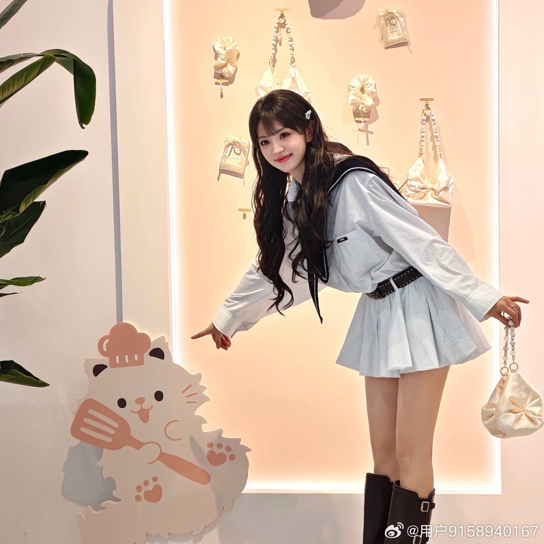 #田曦薇[超话]# 🍑#田曦薇天才女友#🍑#田曦薇林知夏#

昨天已经过去,明天是个未知数,昨天留下的是教训,回忆的泪水,而明天的美好是由无数个"今天"建成的

​