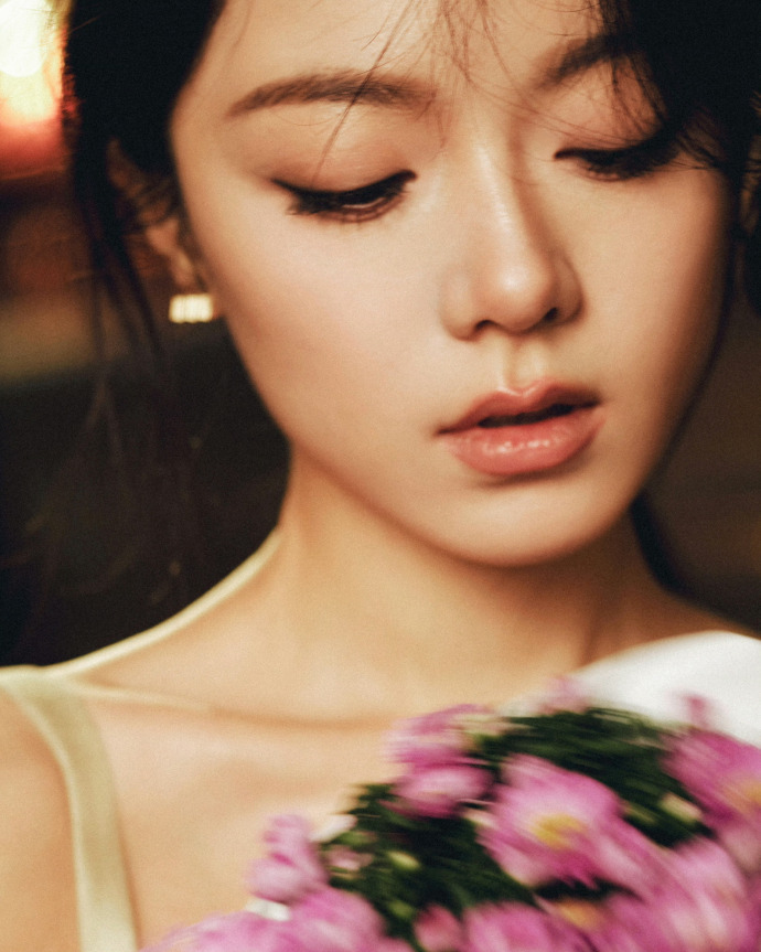 熟透了的赵今麦
太有女人味了 ​