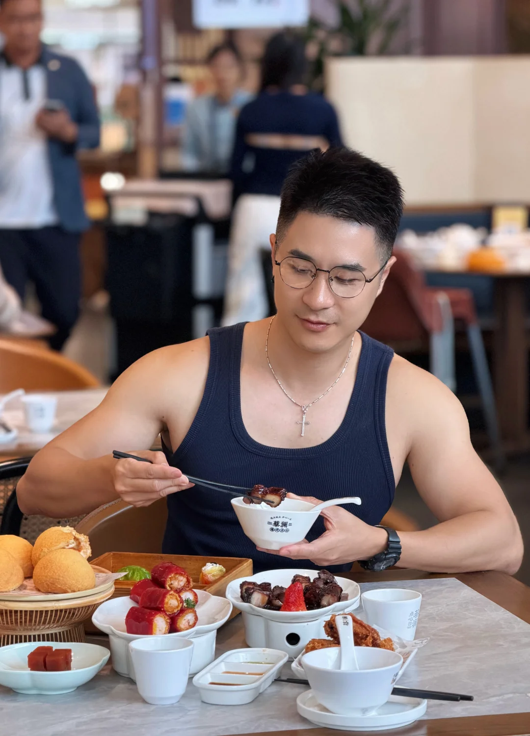 好久没和你一起早茶了