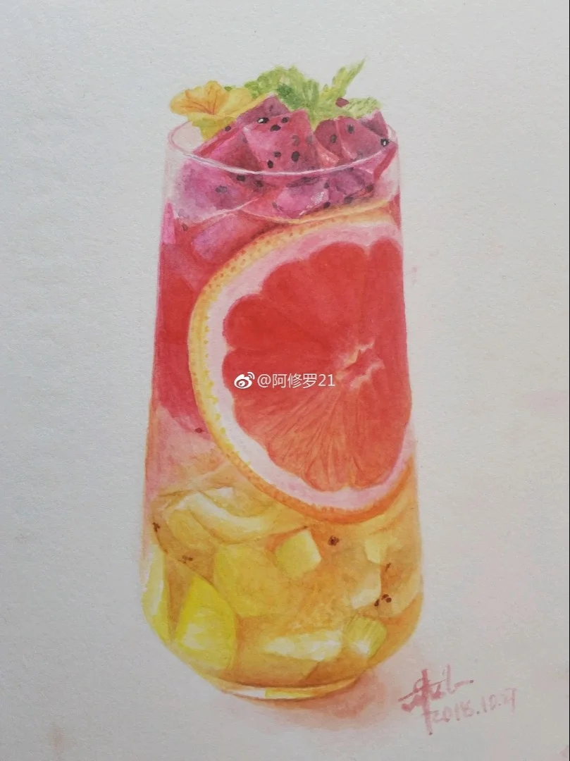 不知道叫什么，可能是火龙果菠萝气泡水吧~