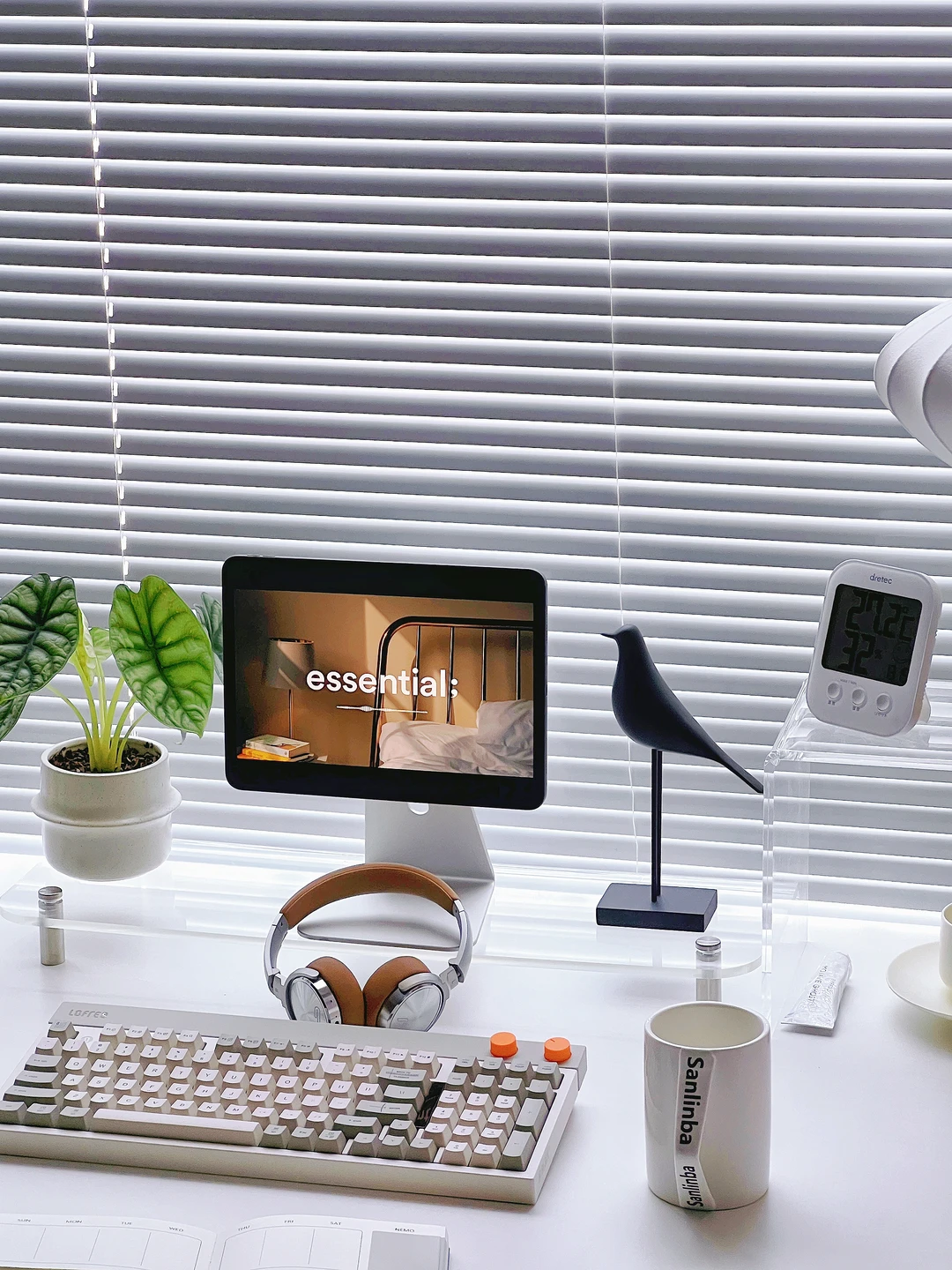 朋友们都说喜欢我的ins风书桌布置