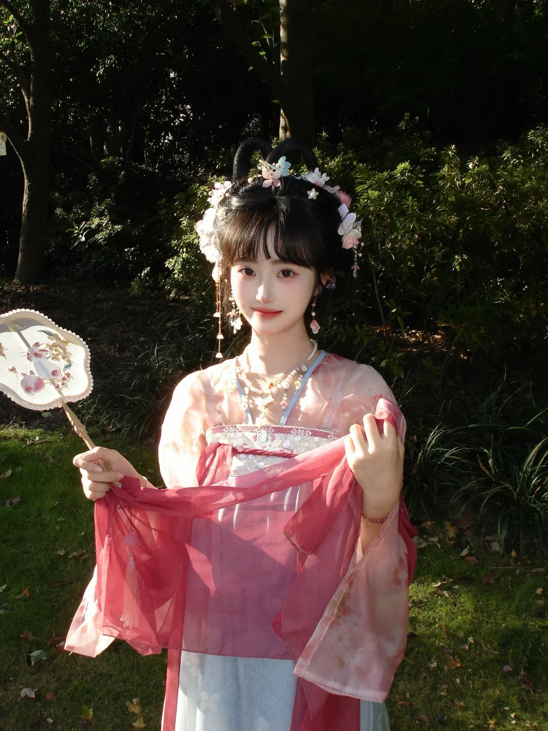 上海园林汉服写真、简直美到窒息！