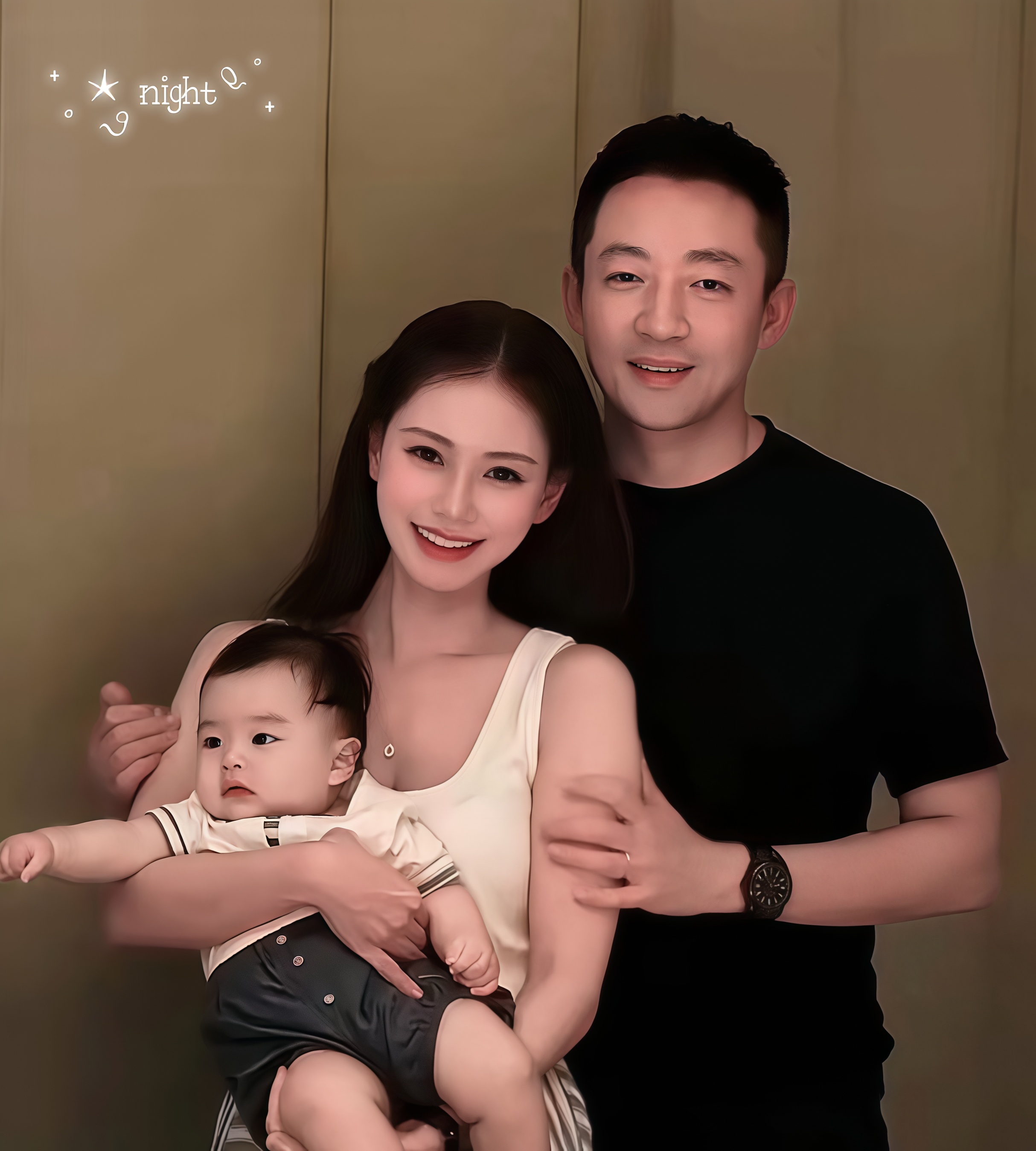 近期，马筱梅在一场直播中，因为称呼继子女的方式，在网上引发不小争议。不少网友猜测，经过这次风波，她后续直播发言会更加谨慎，说话有所顾忌。究竟是怎样的一句话，引发这么多讨论？
 
直播互动里，马筱梅提起继子女时，用了“大的”“小的”这种口语叫法。这段片段流出后，迅速掀起舆论。不少网友对此感到难以认同，