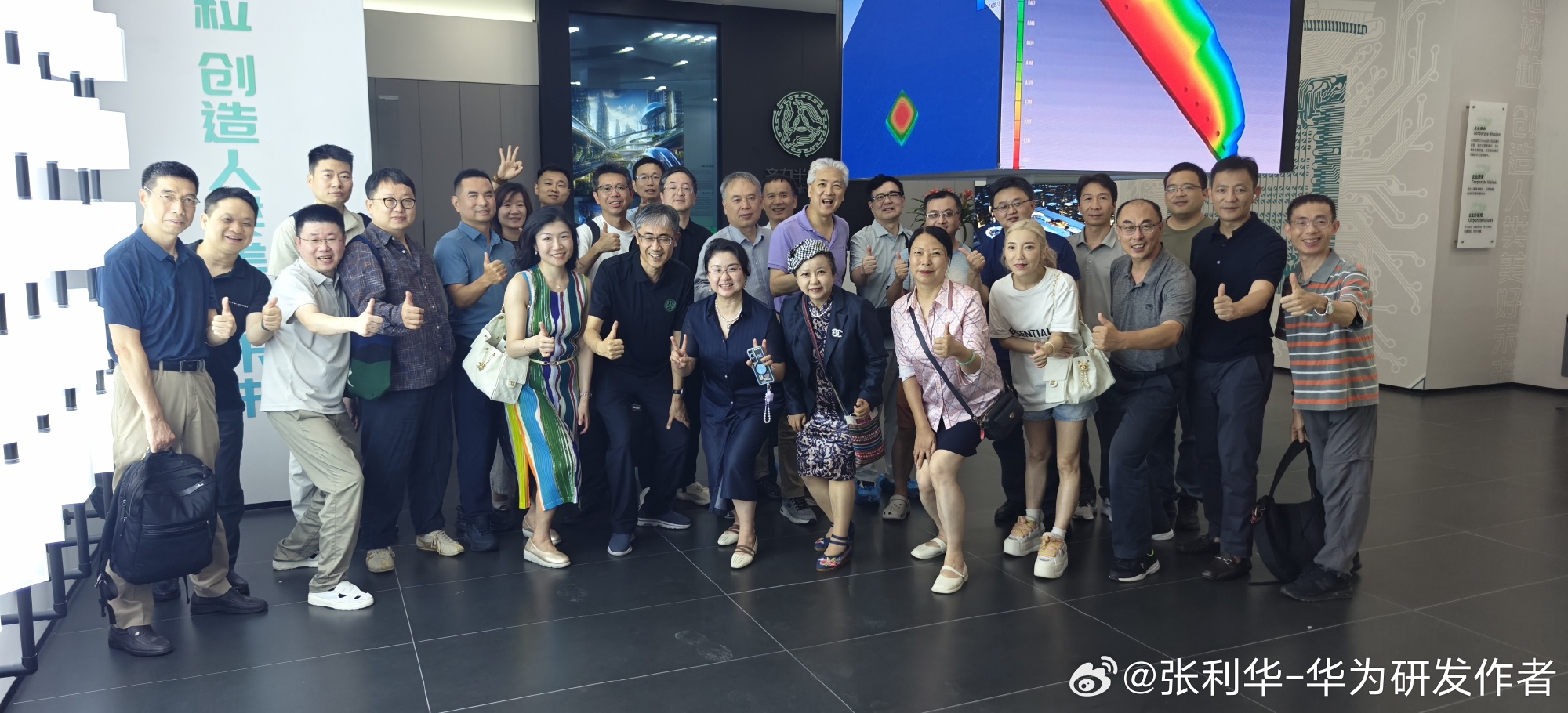 各位朋友看过来......齐力半导体先于英伟达发布“COWOP先进封装...