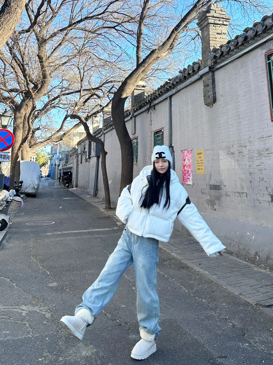浅色裤子搭雪地靴太好看了吧！