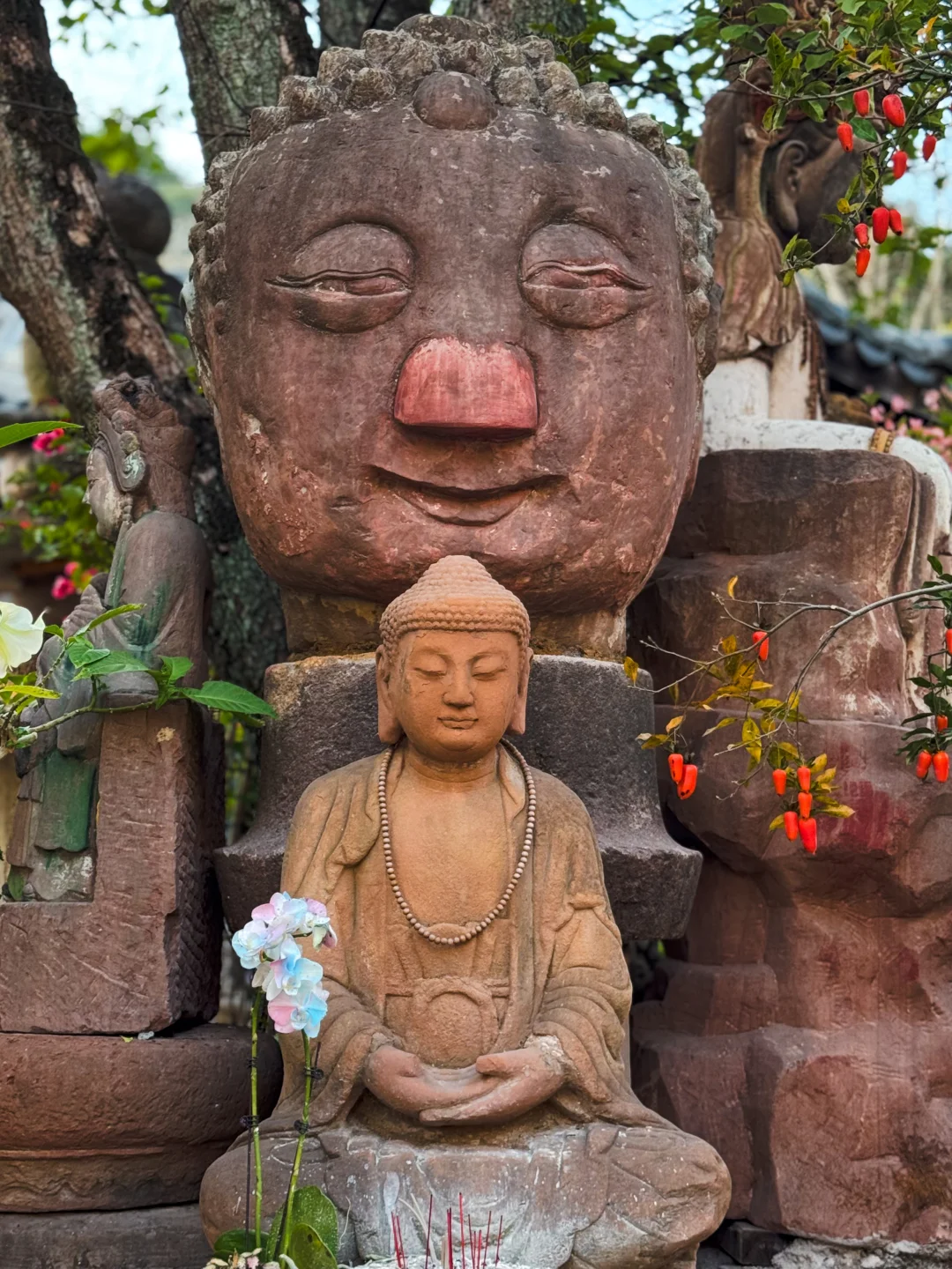 我想用自在来形容这座寺庙