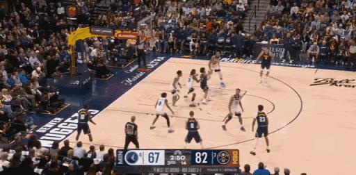 狼队大概率要被翻盘了。现在双方阵容根本不是一个级别的。 华子伤退之后...