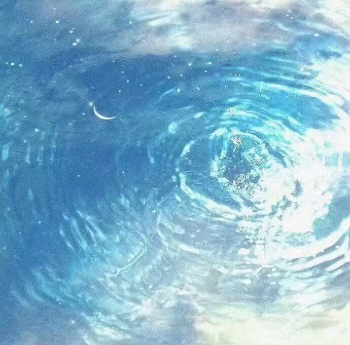 关于我们对静谧、透明蓝的痴迷程度[抱一抱][抱一抱][抱一抱]#蓝色##蓝色海洋##透明##渐变# ​