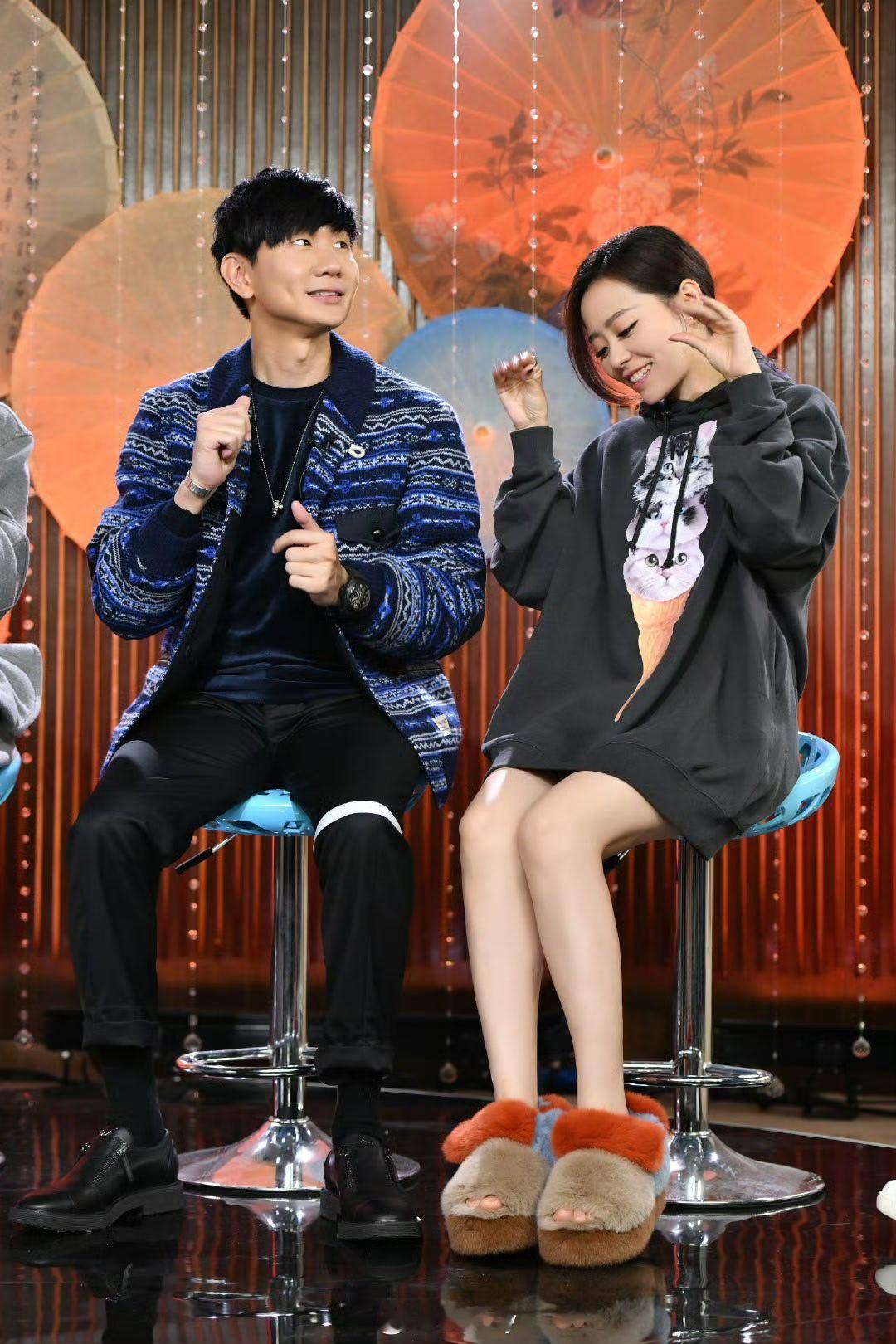 #张靓颖[超话]# 萌萌萌#追张靓颖巡回演唱会##张靓颖梦想的声音# ​