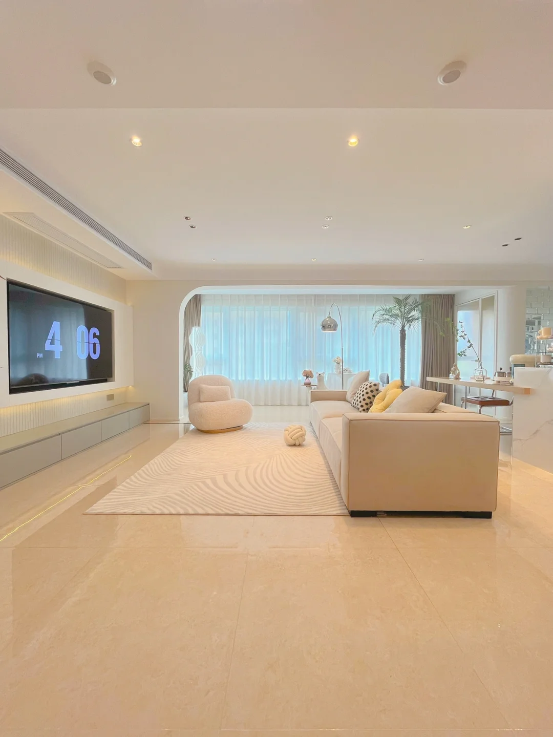 听我一句劝，硬装越简单家里越显大‼️